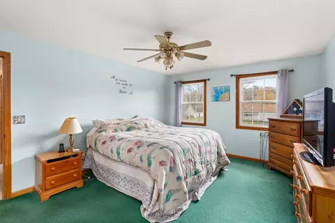 4 Laurel Dr, Easthampton, MA 01027 photo 32