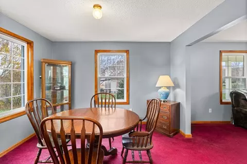 4 Laurel Dr, Easthampton, MA 01027 photo 17