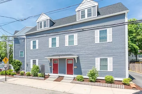 34 Beckford St #B, Beverly, MA 01915