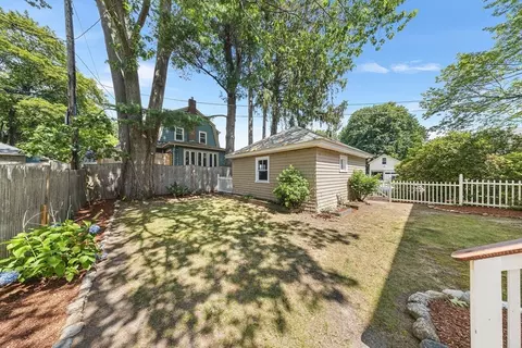 34 Monroe Ave, Worcester, MA 01602 photo 31