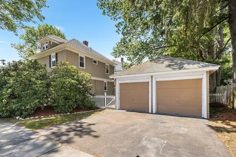 34 Monroe Ave, Worcester, MA 01602 photo 33
