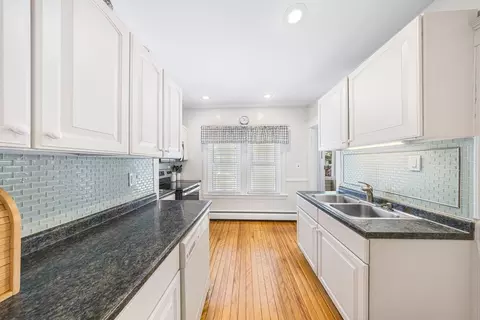 34 Monroe Ave, Worcester, MA 01602 photo 11