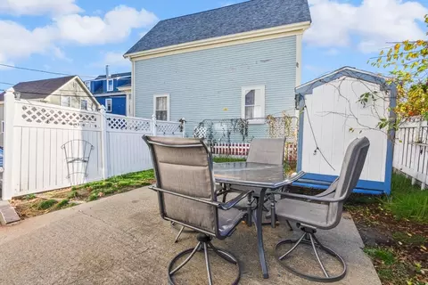 65 Poplar St, Gloucester, MA 01930 photo 21
