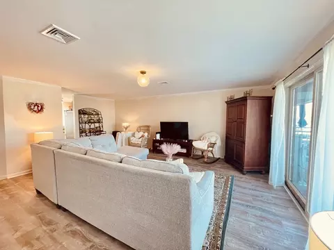 700 Shore Dr #6-604, Fall River, MA 02721 photo 9
