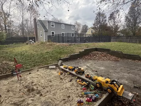 519 Maple St, Danvers, MA 01923 photo 24