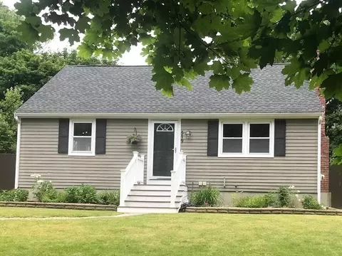 519 Maple St, Danvers, MA 01923
