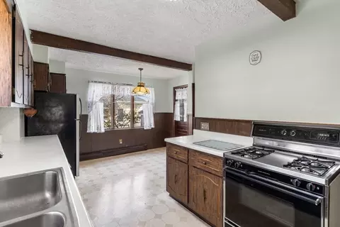 Kitchen - 37 Greenhalge Ave, Everett, MA 02149 photo 7 of 7