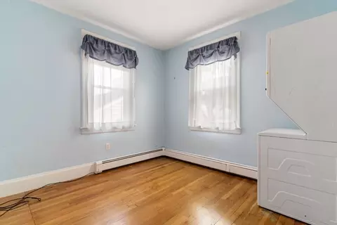 Bedroom - 37 Greenhalge Ave, Everett, MA 02149 photo 6 of 9