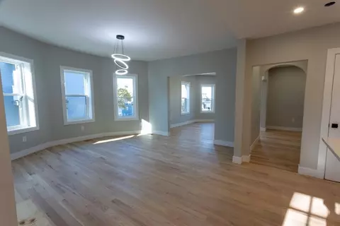 75 Sycamore St, Everett, MA 02149 photo 7