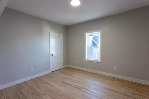 75 Sycamore St, Everett, MA 02149 photo 11