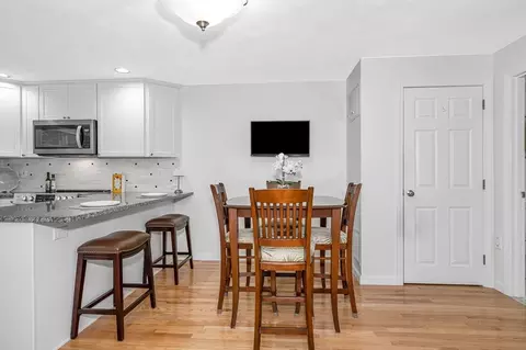 7 Carnation Cir #C, Reading, MA 01867 photo 9
