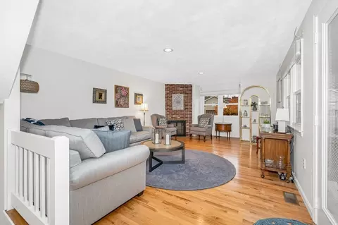 7 Carnation Cir #C, Reading, MA 01867 photo 2