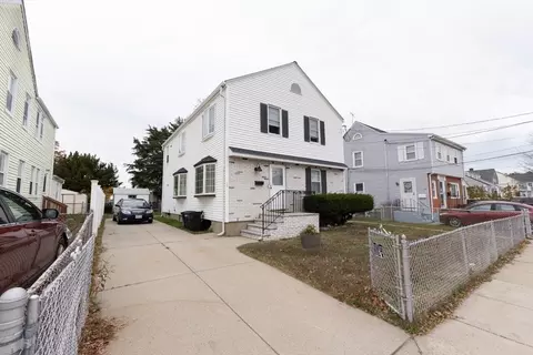 62-64 Lawn Ave, Quincy, MA 02169