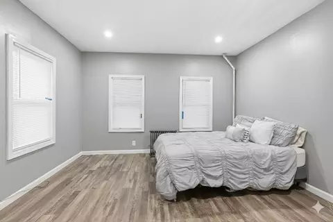 Bedroom - 53 James St, Worcester, MA 01603 photo 1 of 7