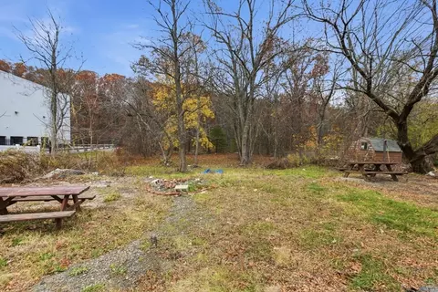 Exterior - 53 James St, Worcester, MA 01603 photo 5 of 7