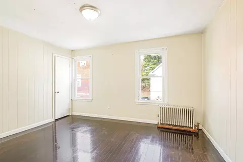 Bedroom - 18 Sycamore St, Springfield, MA 01109 photo 4 of 4