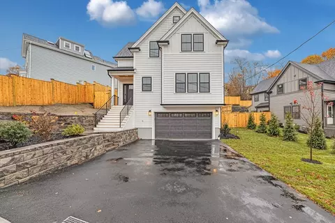 417 Poplar St, Boston, MA 02131