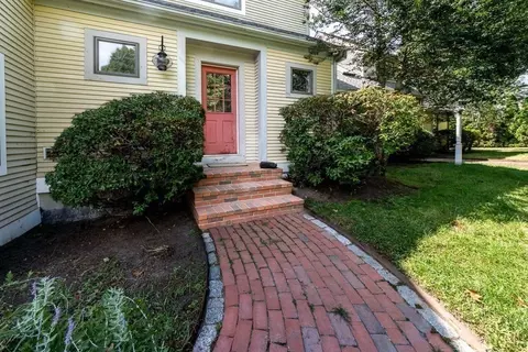 498 Elliott Rd, Barnstable, MA 02632 photo 3