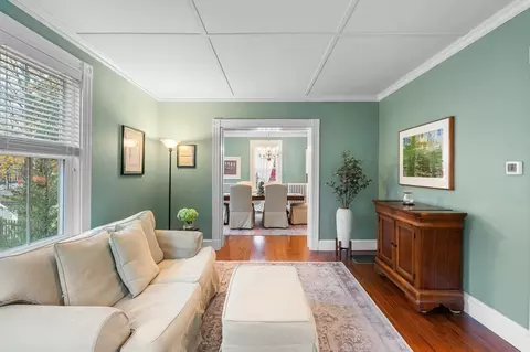 5 Beacon St, Danvers, MA 01923 photo 7