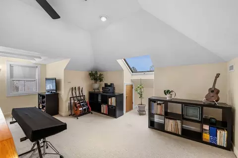 5 Beacon St, Danvers, MA 01923 photo 31