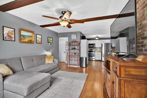 38 Bennett St #3D, Wakefield, MA 01880 photo 8