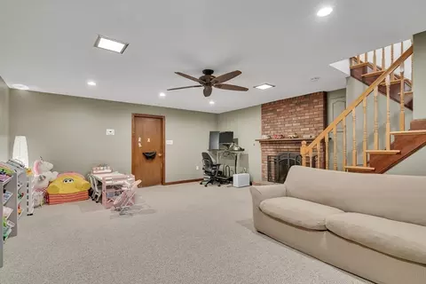 16 Glen Rd, Reading, MA 01867 photo 20