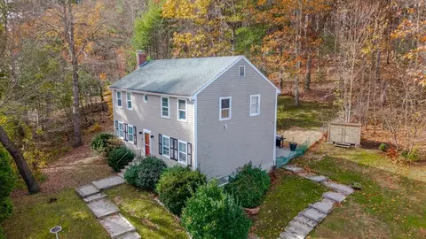 851 Washington St, Franklin, MA 02038