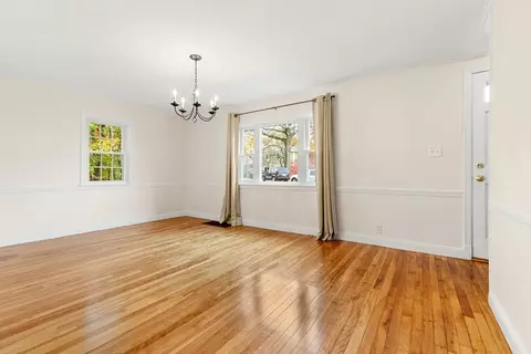 30 Amherst Rd, Marblehead, MA 01945 photo 10