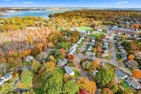 30 Amherst Rd, Marblehead, MA 01945 photo 4