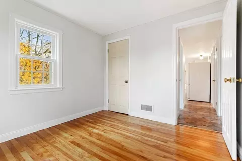 30 Amherst Rd, Marblehead, MA 01945 photo 12