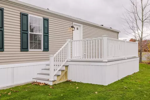 80 Bally Dr, Raynham, MA 02767 photo 4