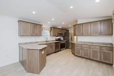 80 Bally Dr, Raynham, MA 02767 photo 10