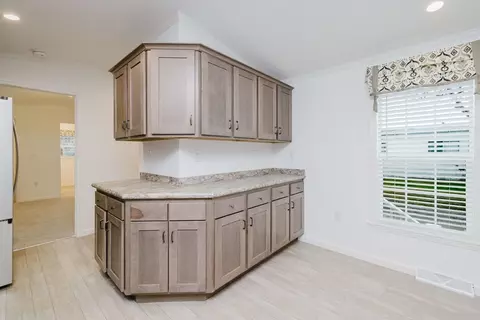 80 Bally Dr, Raynham, MA 02767 photo 9
