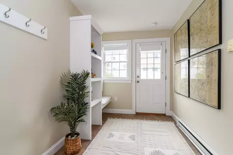Entry Way - 4 Willow St, Natick, MA 01760 photo 1 of 5