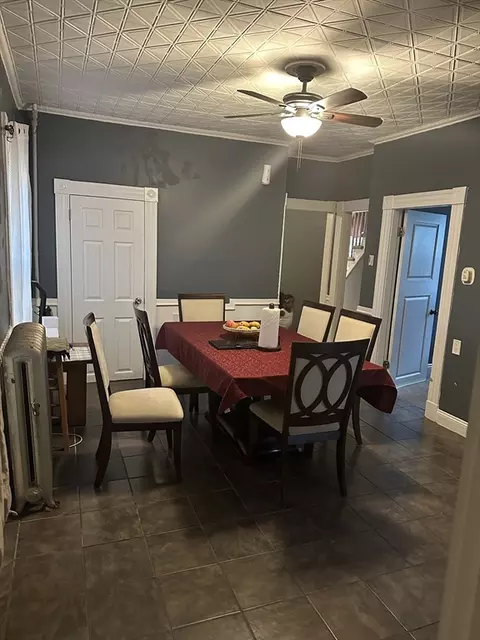 48 E St, Lowell, MA 01851 photo 8