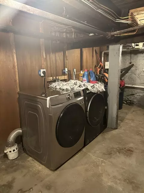 48 E St, Lowell, MA 01851 photo 10