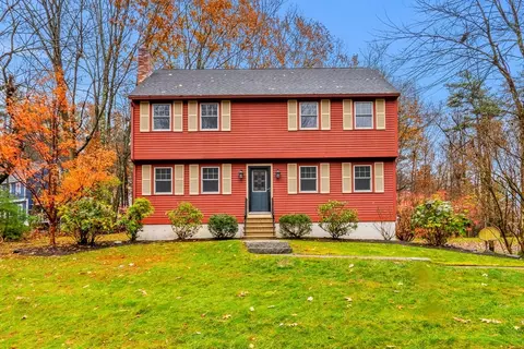 91 Century Way, Dunstable, MA 01827