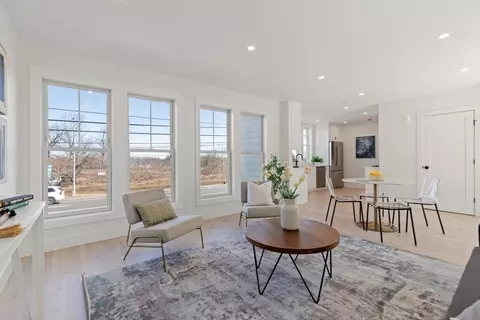656 Mystic Ave #A, Somerville, MA 02145