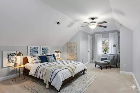 Bedroom - 35 High St #3D, Danvers, MA 01923 photo 1 of 5