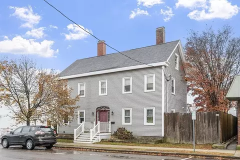 Exterior - 35 High St #3D, Danvers, MA 01923 photo 4 of 5