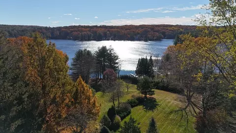 140 Paxton Rd, Spencer, MA 01562
