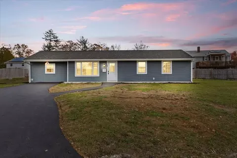 16 Yuba Cir, Brockton, MA 02302