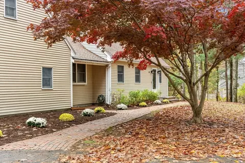 47 Ashcroft Rd, Sharon, MA 02067