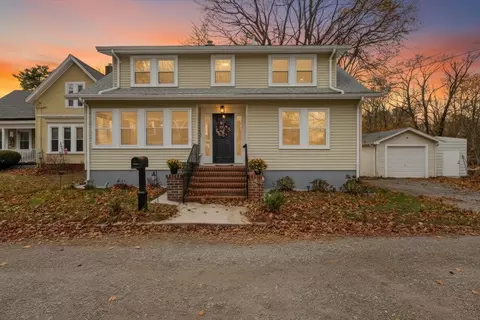 23 Eddy St # -R, North Attleboro, MA 02760
