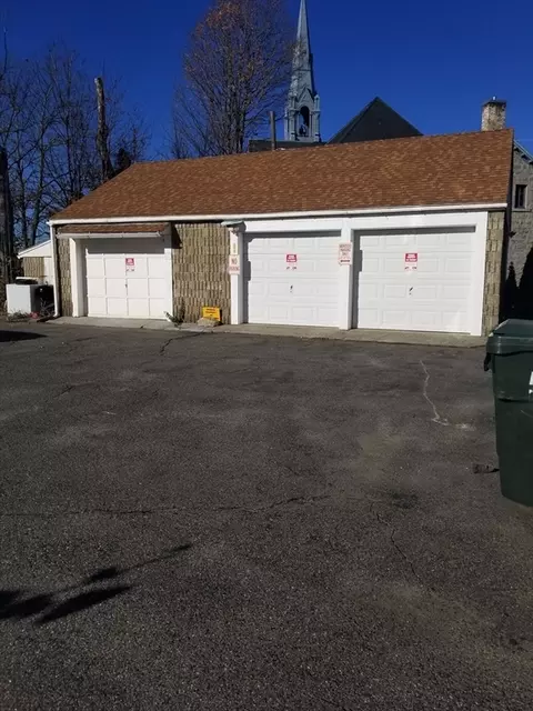 55 Granite St, Webster, MA 01570 photo 5