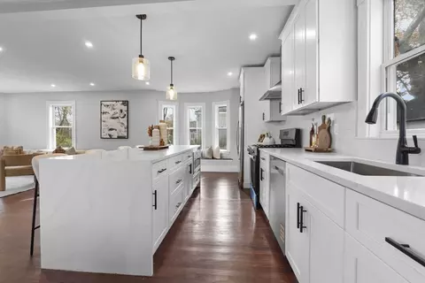 10 King Ter, Beverly, MA 01915 photo 22
