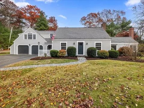 110 Parker St, Norwell, MA 02061