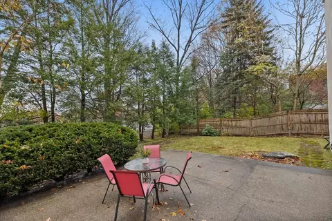 1 Charles St #N, Reading, MA 01867 photo 14