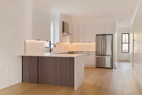 36 Everett Ave, Somerville, MA 02145 photo 4