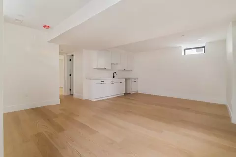 36 Everett Ave, Somerville, MA 02145 photo 25